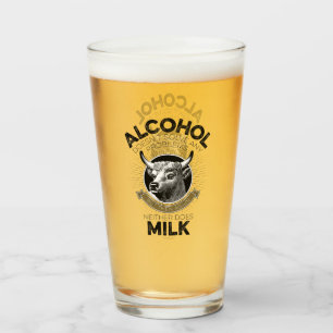Verre L'alcool contre le lait
