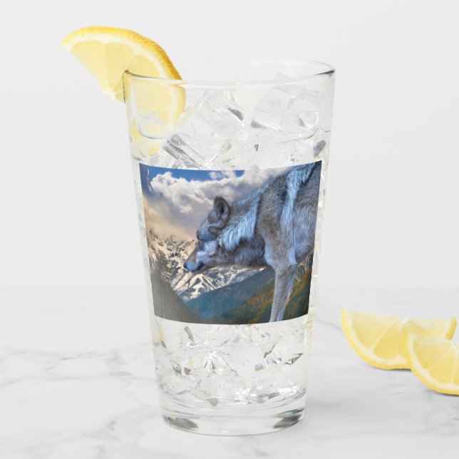 VERRE LE LOUP SEUL SURPLORE LA LIBERTÉ (Devant glace)