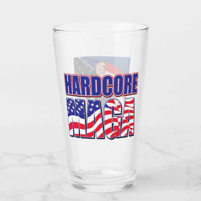 Verre MAGA hardcore (Devant)