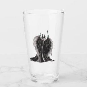 Verre Maléfique Dans Une Pose En Colère