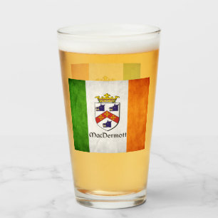 Verre Nom de famille de MacDermott sur drapeau irlandais