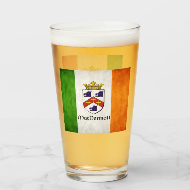 Verre Nom de famille de MacDermott sur drapeau irlandais (Devant (rempli))