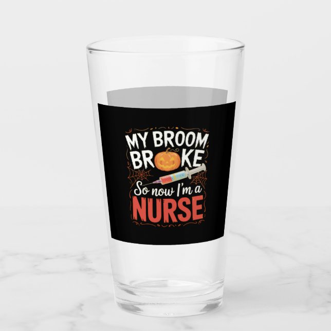 Verre Nurse Funny Halloween Nursing Essential T-Shirt (Devant)