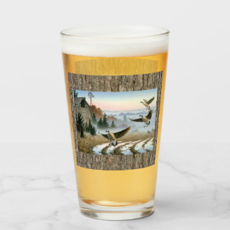 Verre Oies dans un champ de ferme