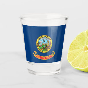 Verre photographié patriotique avec drapeau de l'I