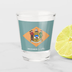 Verre photographié patriotique avec drapeau du Del