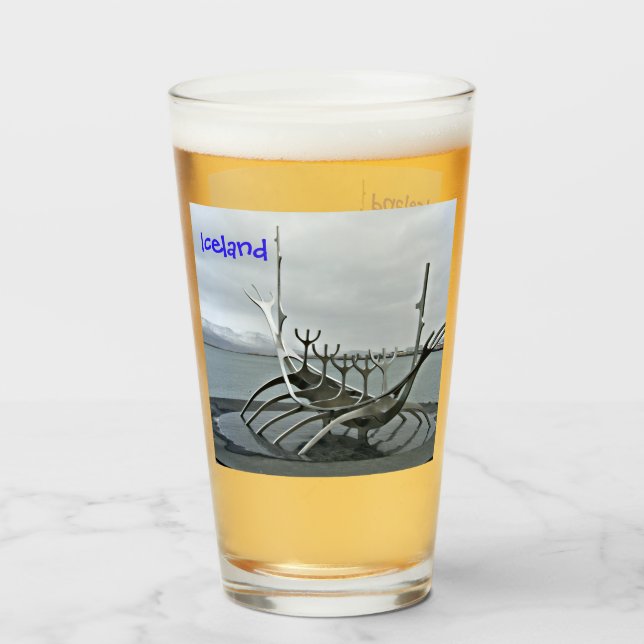 Verre Reykjavik Islande (Devant (rempli))