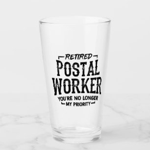 Verre Travailleur postal à la retraite n'ayant plus de p