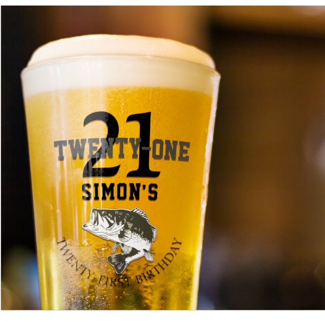 Verre Vingt et unième Anniversaire Basse Pêche Thème 21 (Custom Twenty First Birthday Bass Fishing Beer Glass)