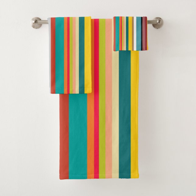 Vertical Stripes Bath Towel Set (Insitu)