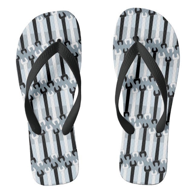 Vertical Wrench Pattern Flip Flops (Footbed)