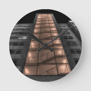 Verticales Round Clock