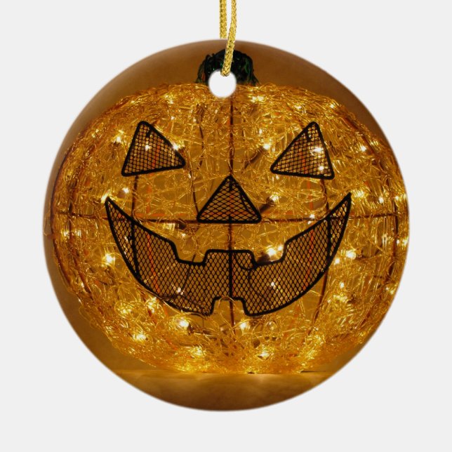 Very Scary Halloween Pumpkin Ornament (Front)