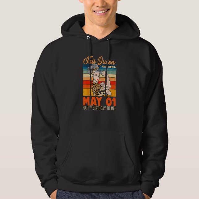 Veste À Capuche Cette Reine Est Née En Mai 01 Joyeux Anniversaire  (Devant)