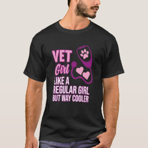 Vet Girl Veterinarian Veterinary Doctor Animal   G T-Shirt