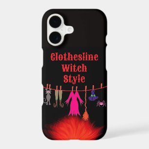 Vêtements de sorcière fantaisistes sur un fil à li