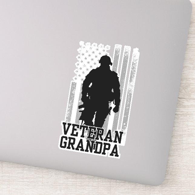 Veteran Grandpa (Detail)