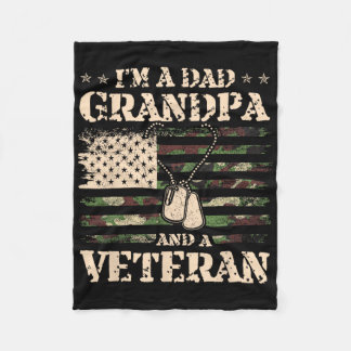 Veteran I'm A Dad Grandpa And Veteran Funny Father Fleece Blanket