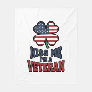 Veteran Kiss Me Patriotic Clover Vintage Shirt_1 Fleece Blanket