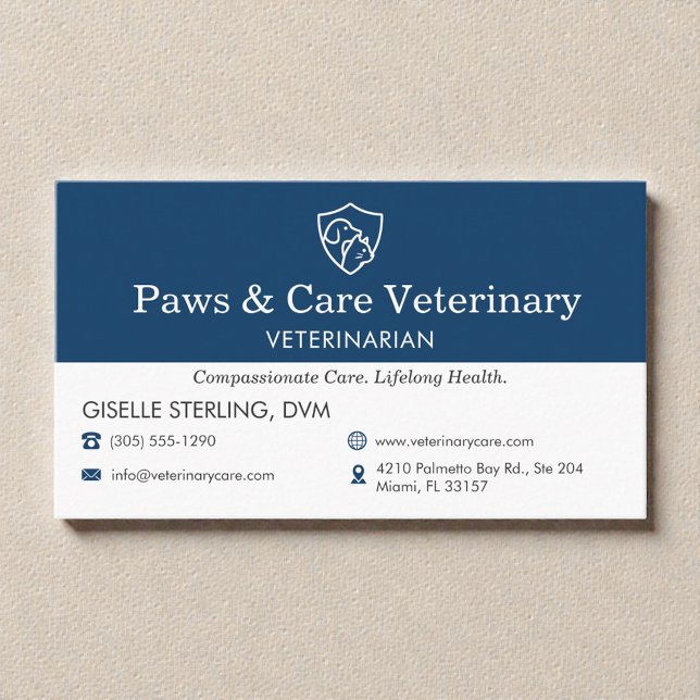 Veterinarian Vet Pet Office  Business Card (Creator Uploaded)