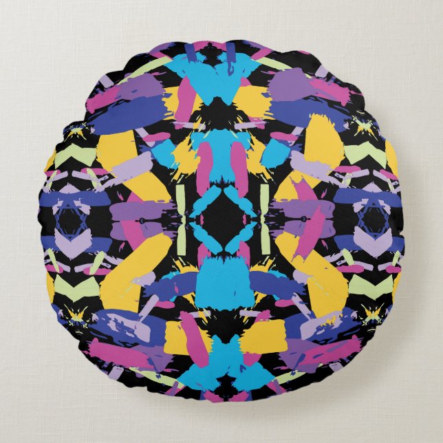 Vibrant Burst: Random Colour Splashes Round Pillow (Front)