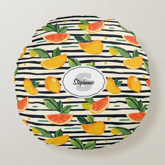 Vibrant Citrus Fruit Pattern with Green Leaves (6) Round Pillow (Front)