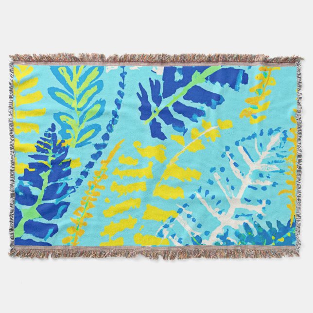Vibrant Floral Design Throw Blanket (Front)