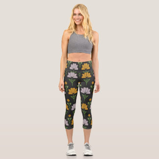 Vibrant Floral Pattern Capri Leggings