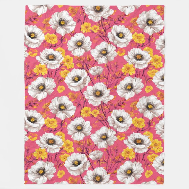 Vibrant floral pattern fleece blanket (Front)