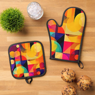 Vibrant Geometric Harmony Oven Mitt & Pot Holder Set