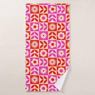 Vibrant Retro Floral Pattern Bath Towel