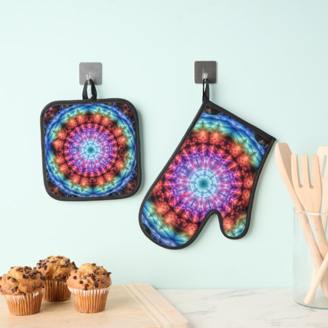 Vibrant Tie Dye Kaleidoscope Rainbow Mandala Oven Mitt & Pot Holder Set (Insitu(Hanging))
