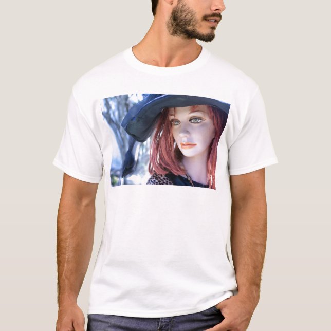 Victoria T-Shirt (Front)