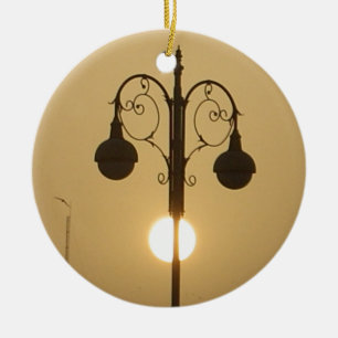 Victorian Charm: Vintage Streetlight Lamp Posts Ceramic Ornament
