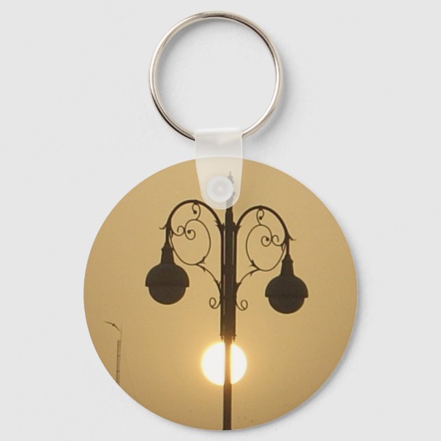 Victorian Charm: Vintage Streetlight Lamp Posts  Keychain (Front)