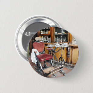 VICTORIAN ENGLAND 2 INCH ROUND BUTTON