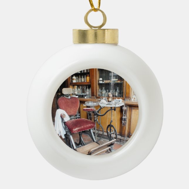 VICTORIAN ENGLAND CERAMIC BALL CHRISTMAS ORNAMENT (Front)