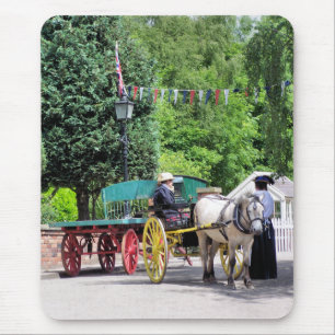 VICTORIAN ENGLAND MOUSE PAD