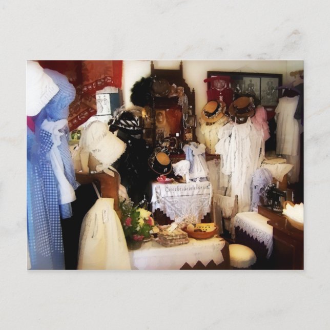 VICTORIAN ENGLAND POSTCARD (Front)