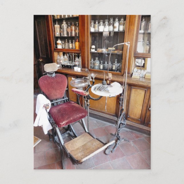 VICTORIAN ENGLAND POSTCARD (Front)