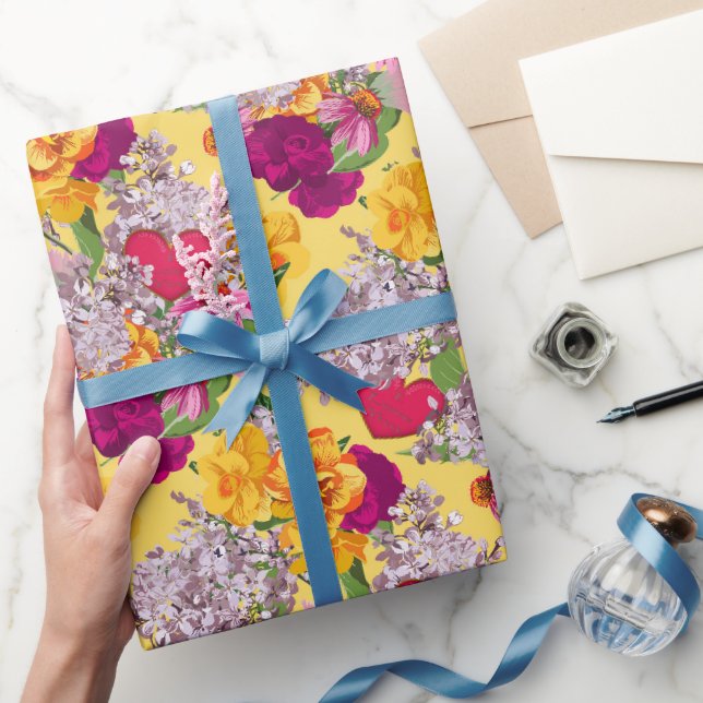 Victorian Hearts and Flowers Gift Wrap (Gifting)