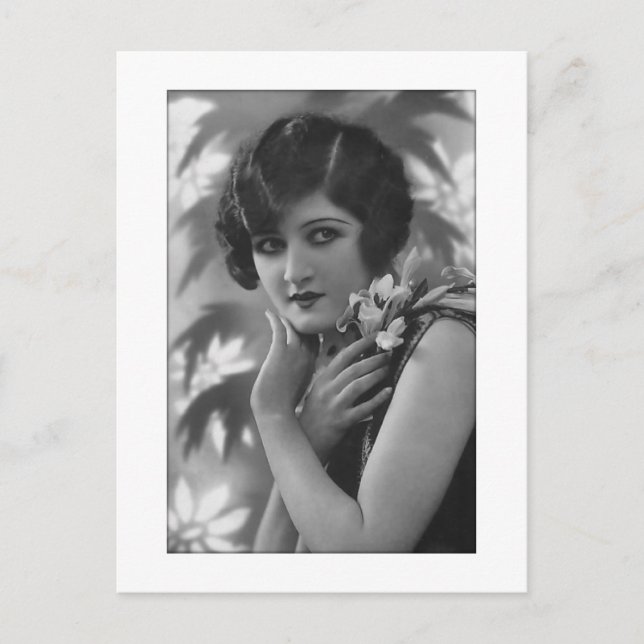 Victorian stunning in black and white postcard (Front)