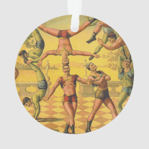 Vieille école de gymnastique SUPÉRIEURE