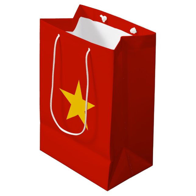 Vietnam flag medium gift bag (Front Angled)
