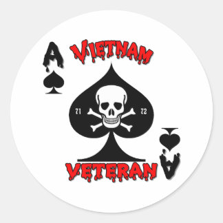 Vietnam Veteran gifts 1971 to 1972 Classic Round Sticker