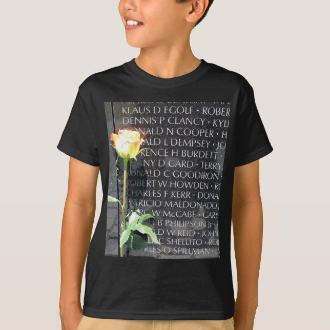 vietnam veterans memorial T-Shirt (Front)