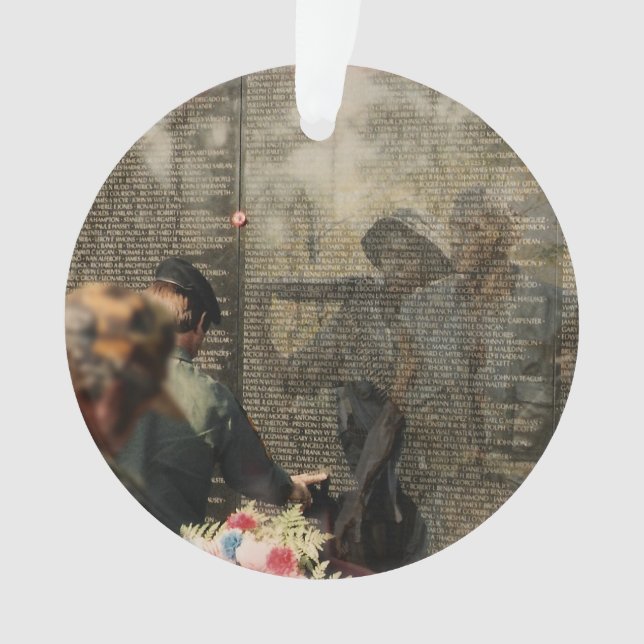 Vietnam Veterans' Tribute Ornament (Front)