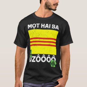 Vietnam Viet St. Patricks Day Mot Hai Ba Dzo Cheer T-Shirt