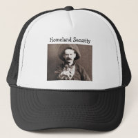 Vieux casquette occidental de sécurité de patrie