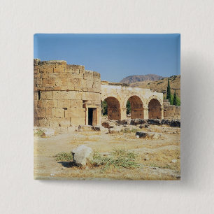 View of a triumphal arch 2 inch square button